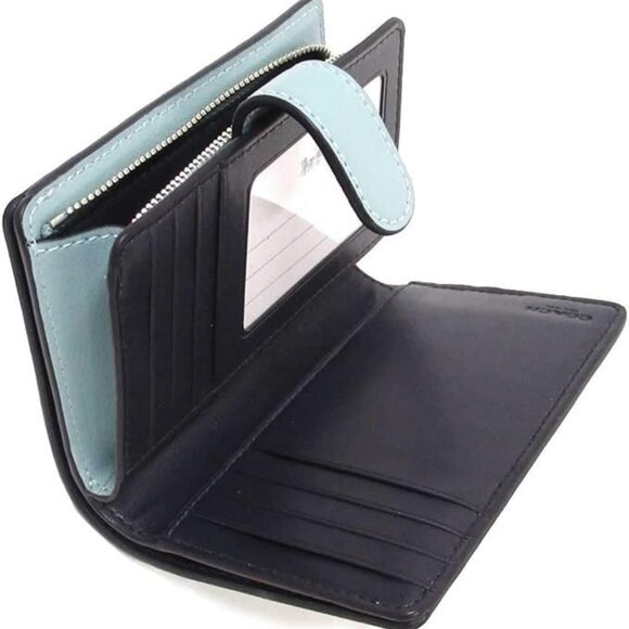 COACH CORNER ZIP WALLET IN PERFORATED SIGNATURE LEATHER Seaform NWOT - Picture 3 of 3